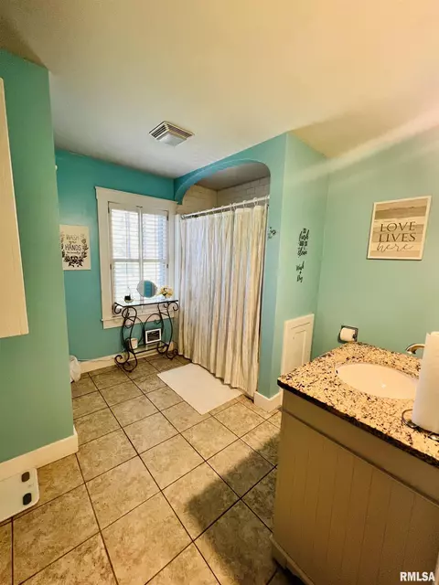 124 N Normal St, Macomb, IL 61455 photo 24
