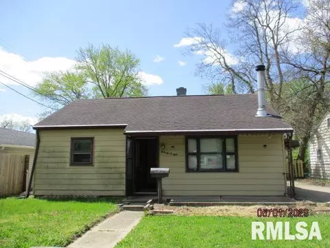3208 W Proctor Pl, Peoria, IL 61605