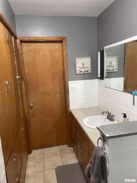 407 Main St, Eureka, IL 61530 photo 17
