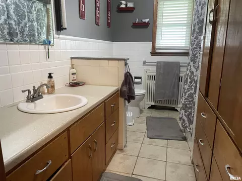 407 Main St, Eureka, IL 61530 photo 15