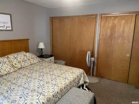 407 Main St, Eureka, IL 61530 photo 6