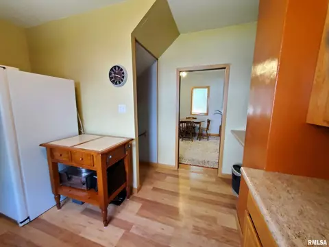 207 S Major St, Eureka, IL 61530 photo 10