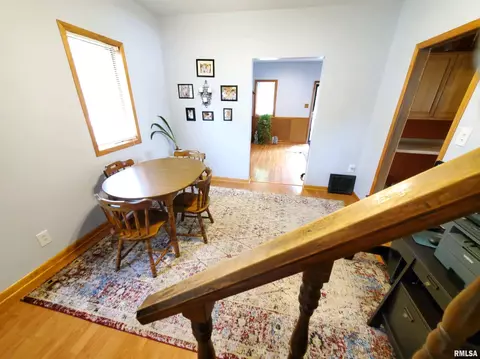 207 S Major St, Eureka, IL 61530 photo 12