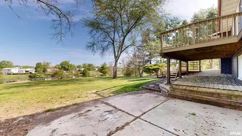 208 Elm Cir, Eureka, IL 61530 photo 52