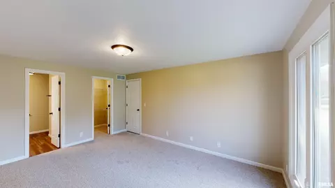 208 Elm Cir, Eureka, IL 61530 photo 23