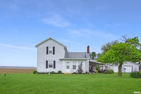 23215 N Route 40, Edelstein, IL 61526