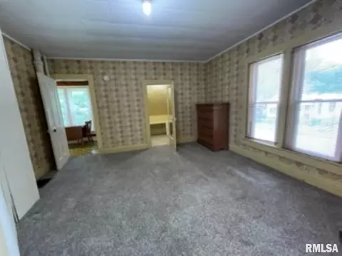 430 E Murray St, Macomb, IL 61455 photo 7