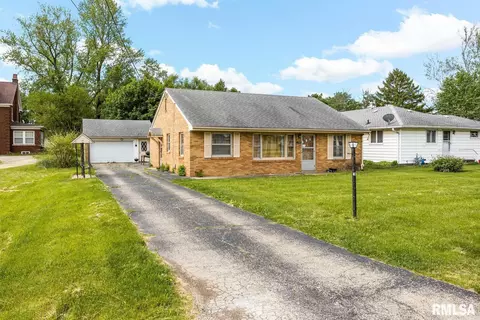 3138 W Lincoln Ave, Peoria, IL 61604