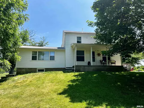 723 Knox Hwy 18 Hwy, Yates City, IL 61572