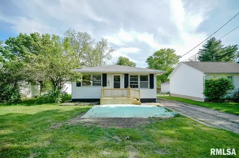 610 E Marietta Ave, Peoria Heights, IL 61616
