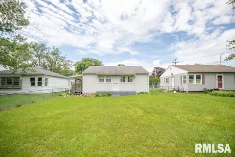 16128 N G I Joe Ave, Chillicothe, IL 61523