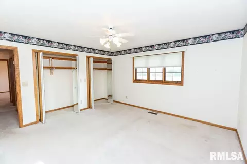 314 E Peoria St, Goodfield, IL 61742 photo 38