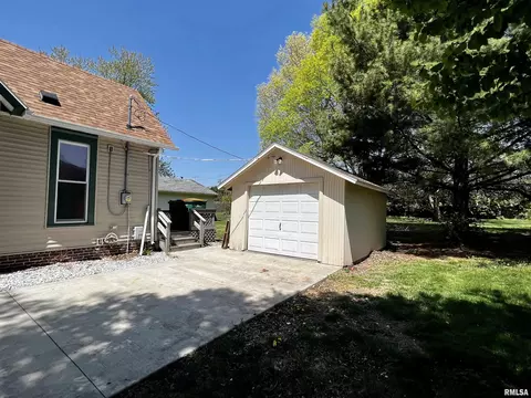 618 W Washington St, Macomb, IL 61455 photo 15