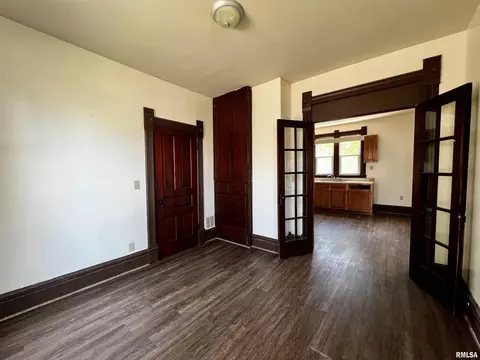 618 W Washington St, Macomb, IL 61455 photo 5