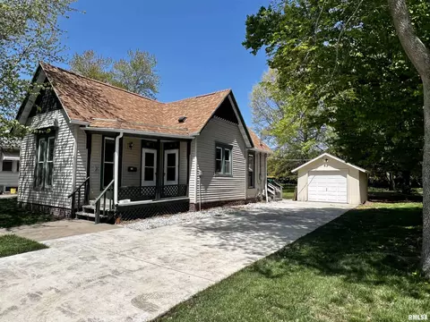 618 W Washington St, Macomb, IL 61455