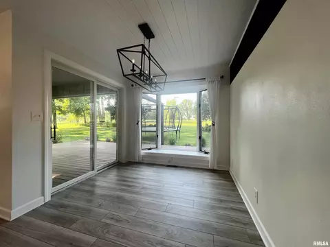 12 Hickory Grv, Macomb, IL 61455 photo 14
