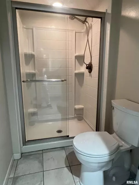 12 Hickory Grv, Macomb, IL 61455 photo 18