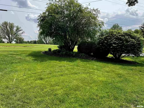 12 Hickory Grv, Macomb, IL 61455 photo 30