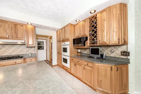 3627 Eagle Bnd, Pekin, IL 61554 photo 18