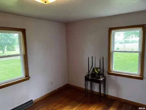 190 Railroad St, Smithfield, IL 61477 photo 16