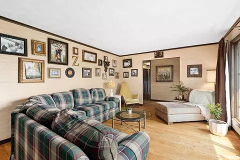 105 N 6th St, Roanoke, IL 61561 photo 36