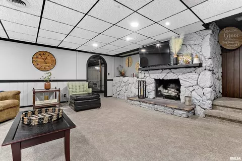 105 N 6th St, Roanoke, IL 61561 photo 53