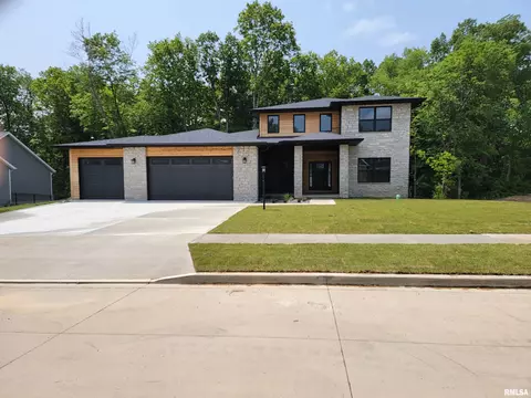 109 Rosemary Ln, Germantown Hills, IL 61548