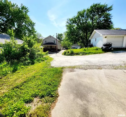 312 W Pine St, Canton, IL 61520 photo 68