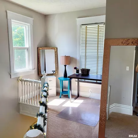 312 W Pine St, Canton, IL 61520 photo 34