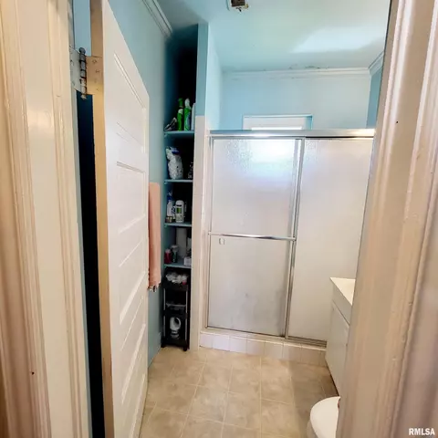 312 W Pine St, Canton, IL 61520 photo 49