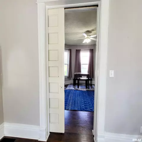 312 W Pine St, Canton, IL 61520 photo 16