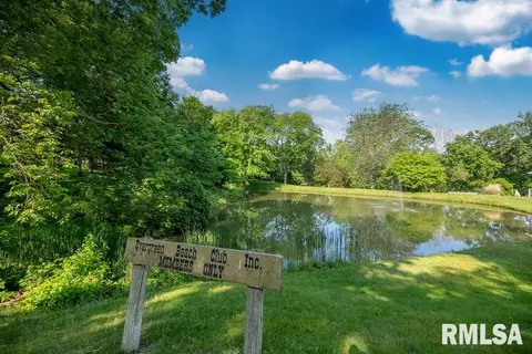 75 Hemlock Ter, Canton, IL 61520 photo 12