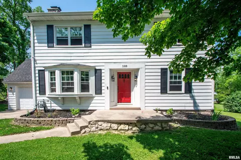 108 S Pleasant Hill Rd, East Peoria, IL 61611