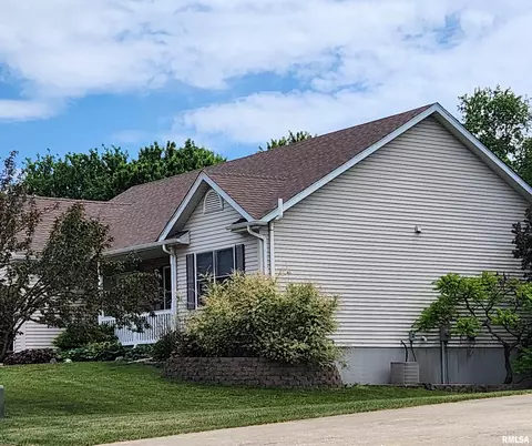5904 W Brookmere St, Edwards, IL 61528 photo 2