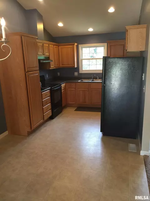 5904 W Brookmere St, Edwards, IL 61528 photo 7