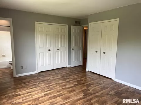 180 Arlington Dr, Macomb, IL 61455 photo 15
