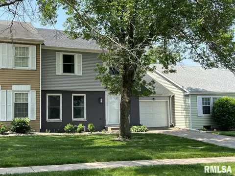 180 Arlington Dr, Macomb, IL 61455 photo 2