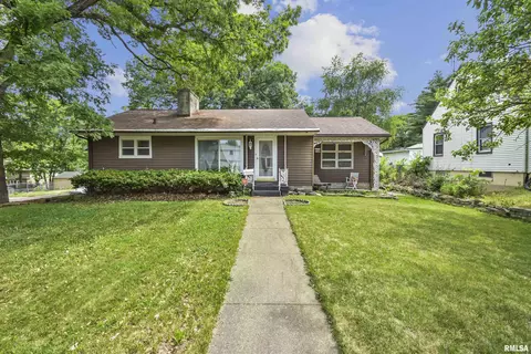 1100 W Groveland Ave, Peoria, IL 61604