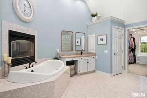 70 Diamond Pt, Morton, IL 61550 photo 33