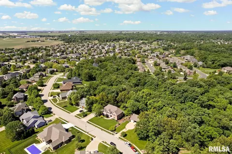 70 Diamond Pt, Morton, IL 61550 photo 8