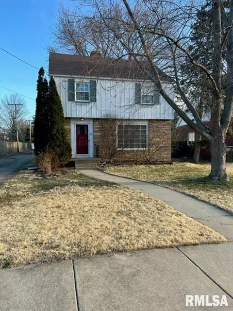 211 W Melbourne Ave, Peoria, IL 61604