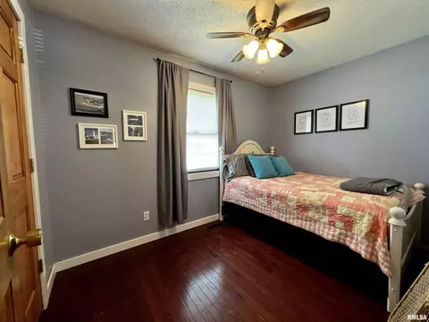 618 N Randolph St, Macomb, IL 61455 photo 11