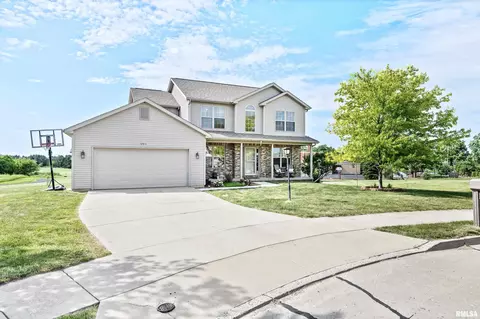 9911 N Andy Ct, Peoria, IL 61615