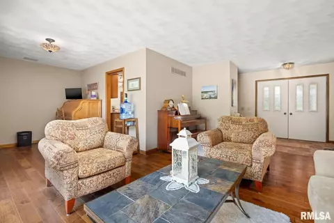 1502 County Road 875 E, Metamora, IL 61548 photo 10