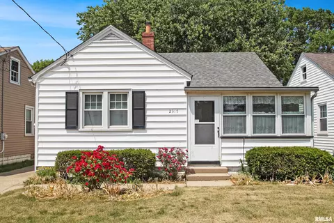 2317 W Callender Ave, West Peoria, IL 61604
