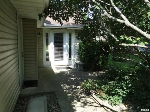 236 Scotch Pine Dr, Macomb, IL 61455 photo 21