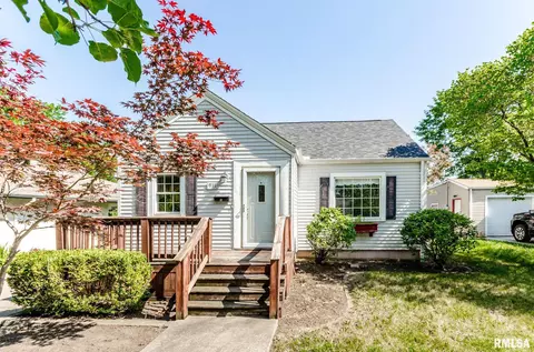 911 Illinois St, Pekin, IL 61554