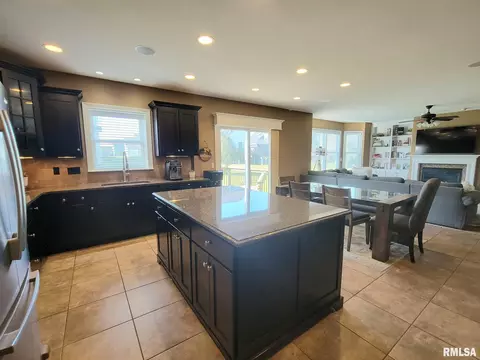 6513 W Hazel Nut Dr, Edwards, IL 61528 photo 18