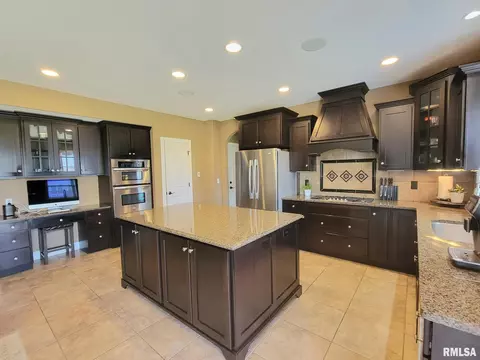 6513 W Hazel Nut Dr, Edwards, IL 61528 photo 17