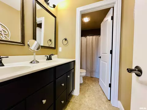 6513 W Hazel Nut Dr, Edwards, IL 61528 photo 34
